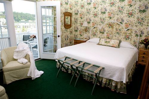 Hotel Iroquois Mackinac Island Exterior photo